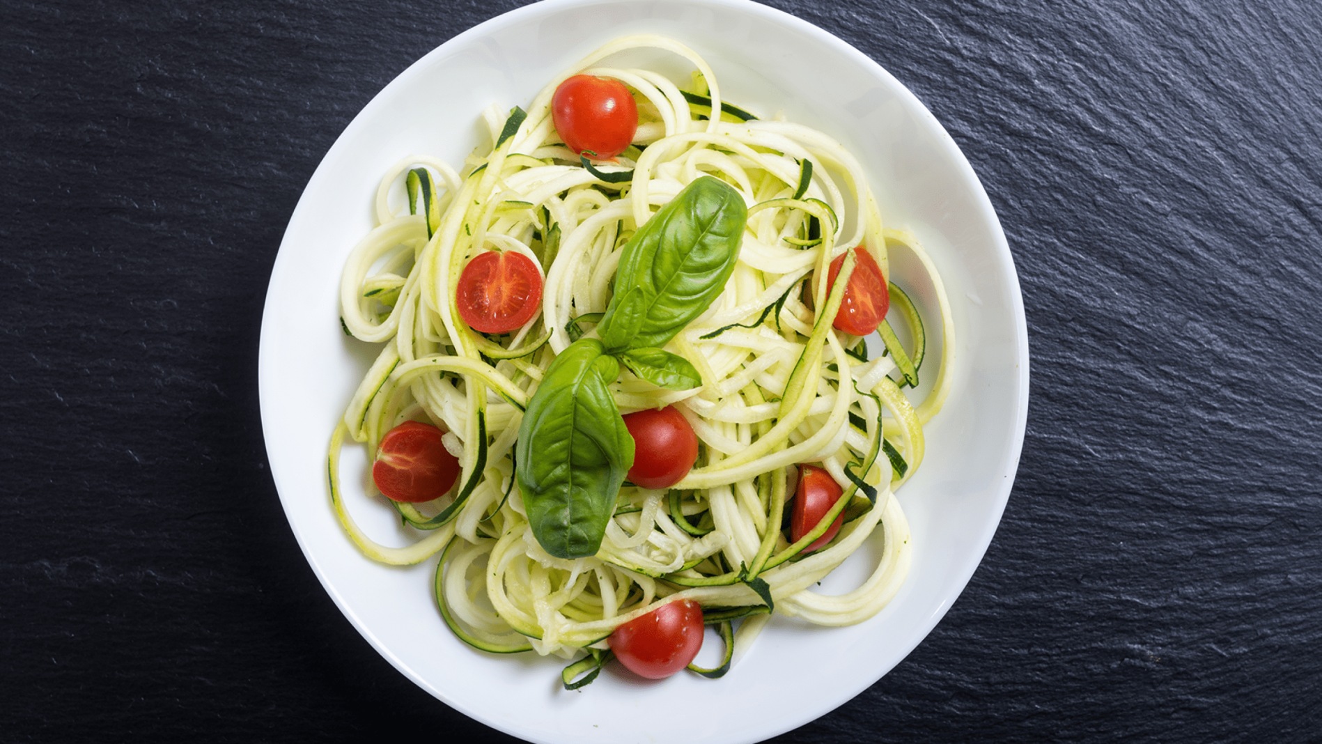 TOMATO BASIL ZUCCHINI PASTA.jpg
