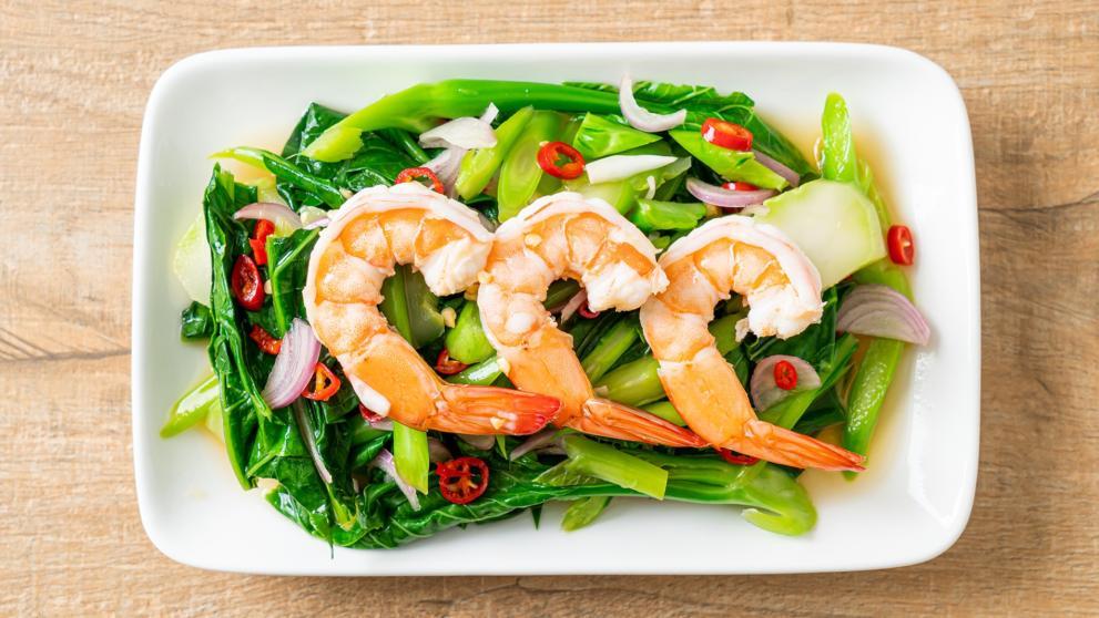 Crevettes au gingembre avec Gai Lan Crevettes au gingembre avec Gai Lan